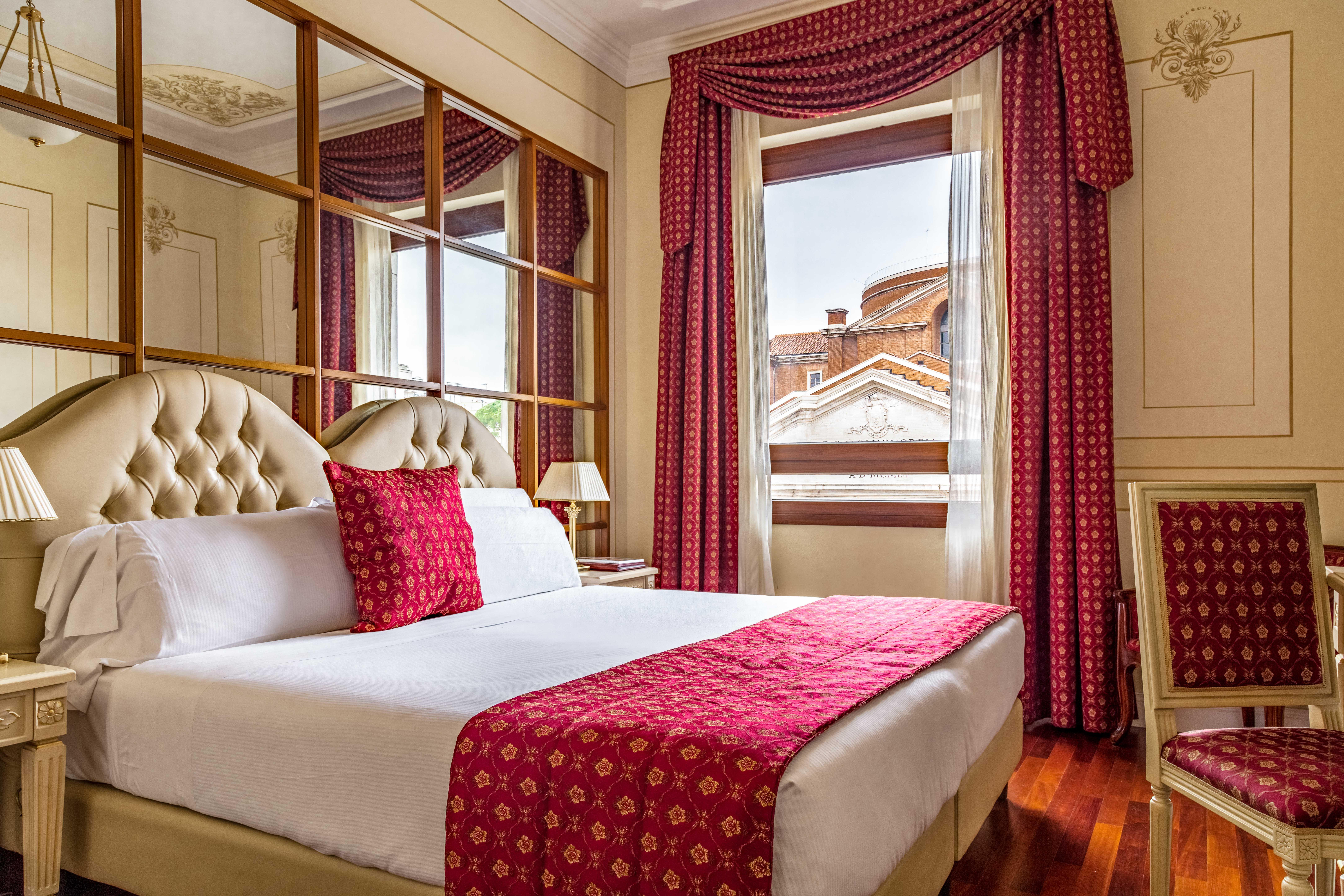 Hotel Radisson Blu Ghr Rom